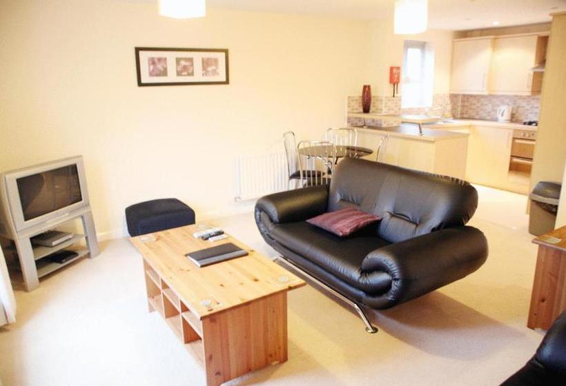 فندق Brunel Crescent