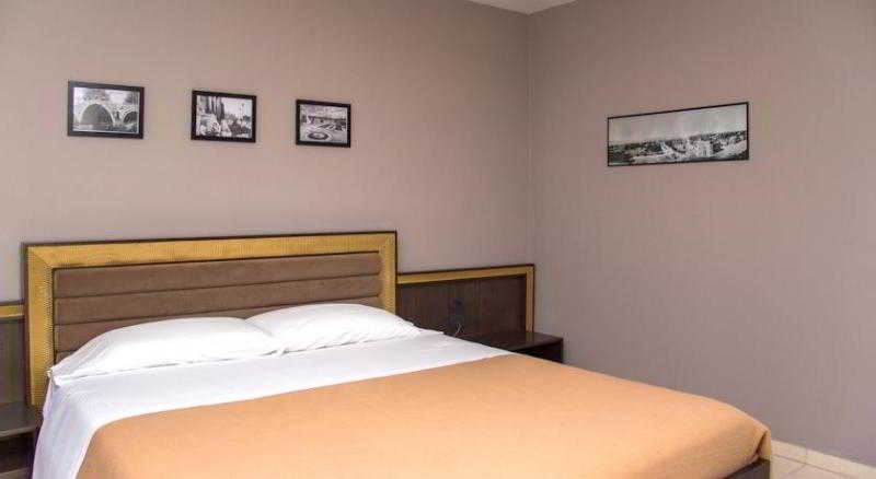 호텔 Old Town Rooms