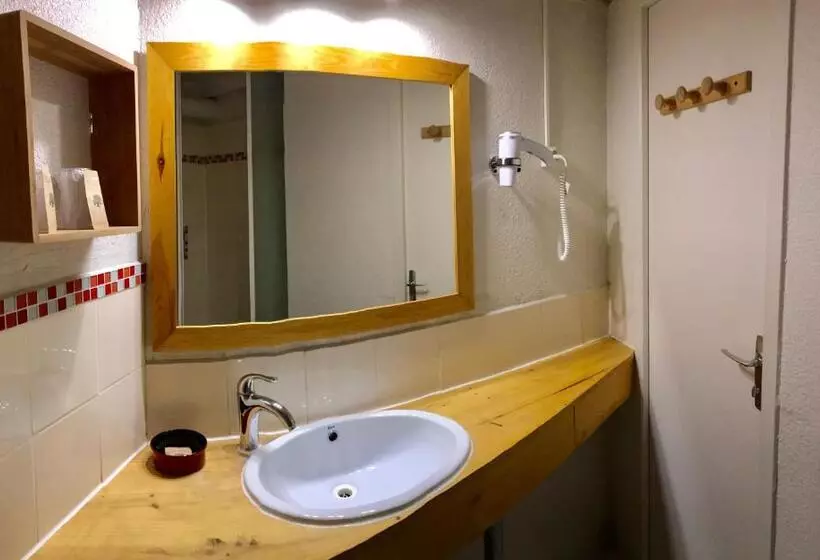 هتل Residence Thibaud