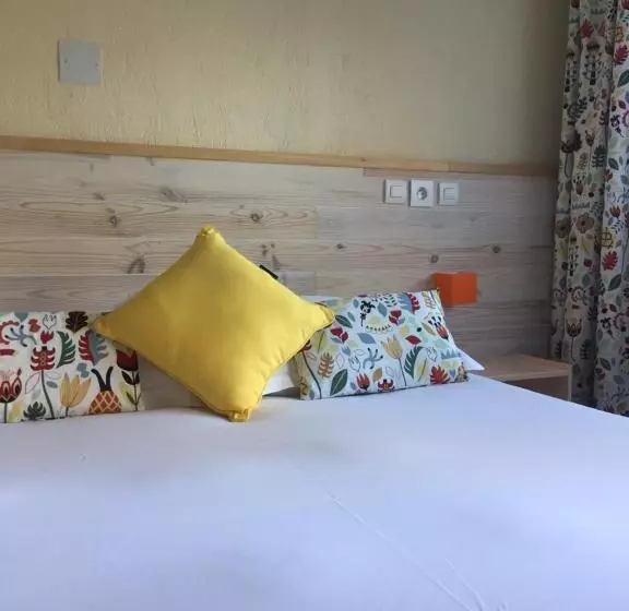 هتل Residence Thibaud