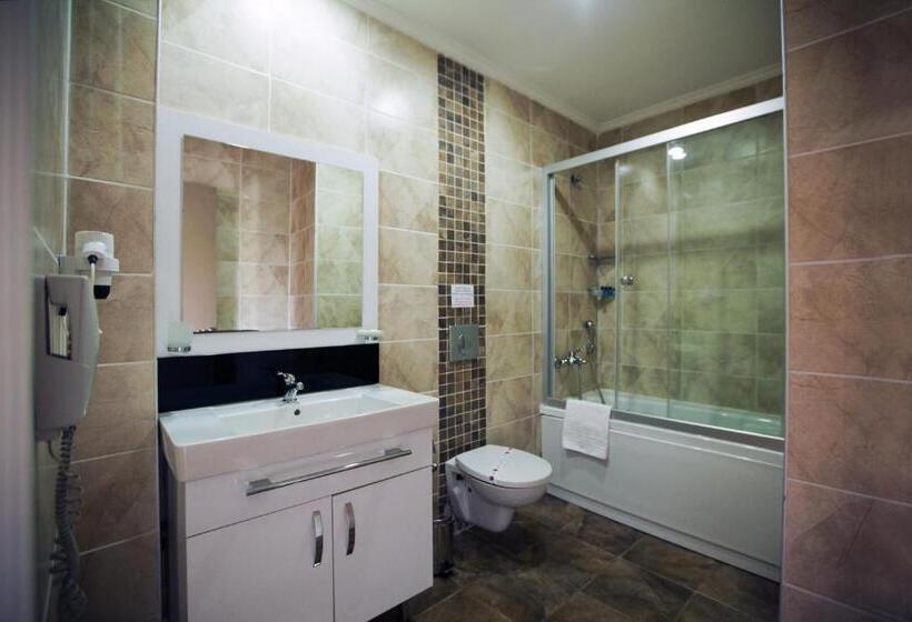 בית מלון כפרי Bitez Risa