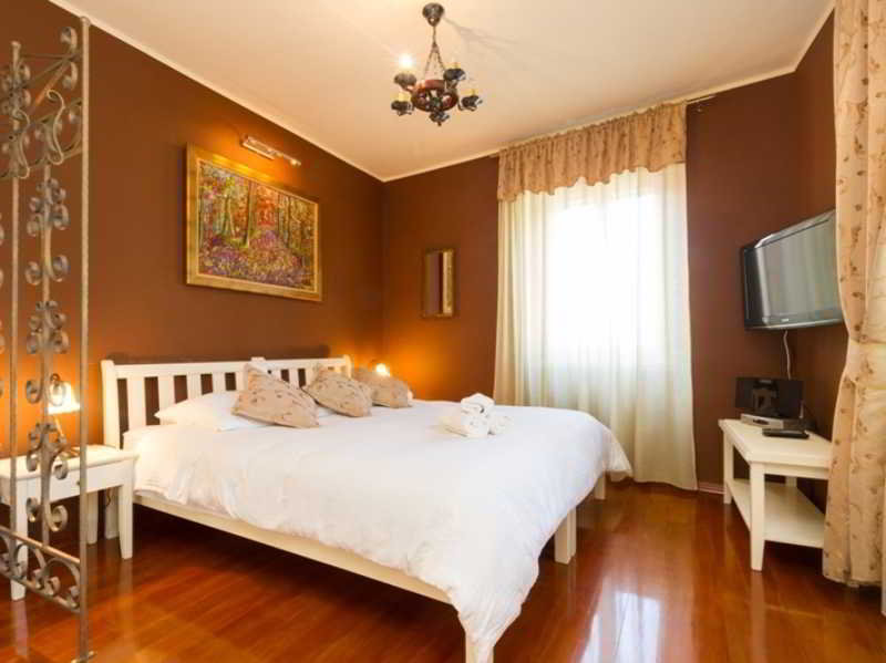 فندق ريفى Split By Apartments