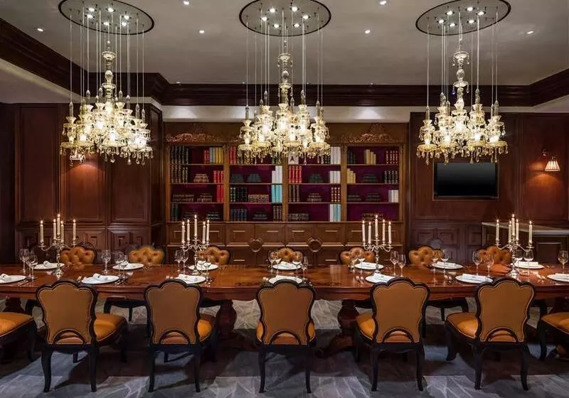 호텔 The St. Regis Chengdu