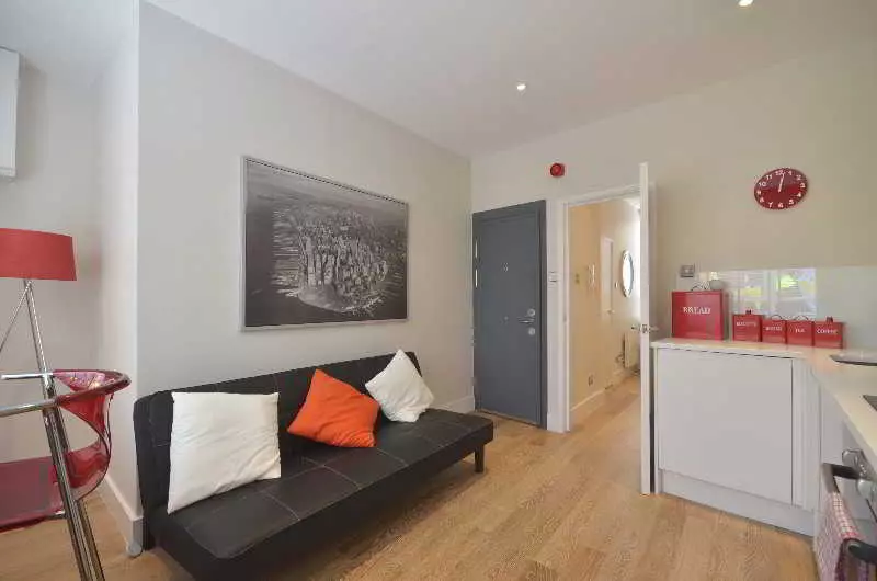 호텔 West End Living