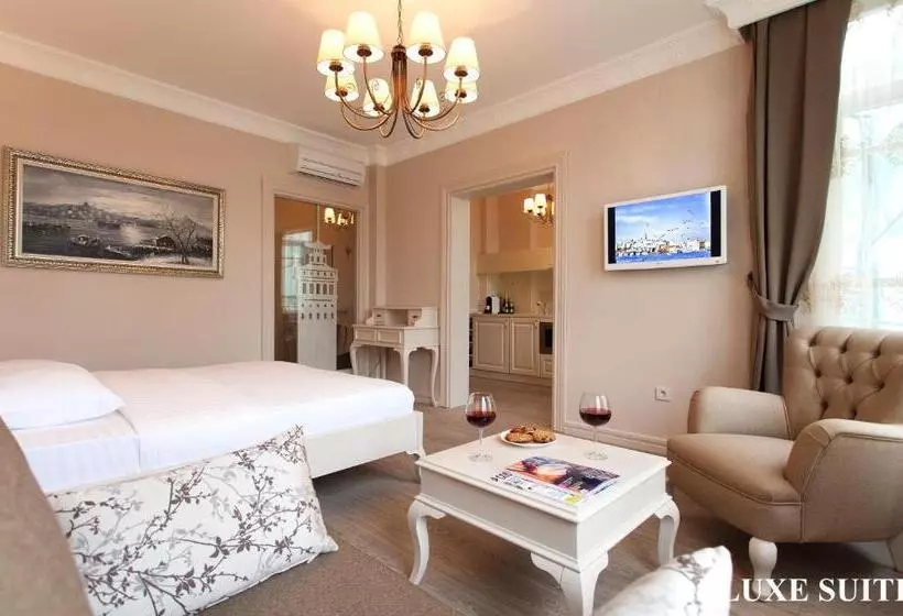Louis Appartements Galata