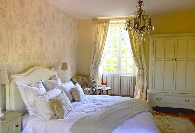 Bed and Breakfast Logis De Tirac