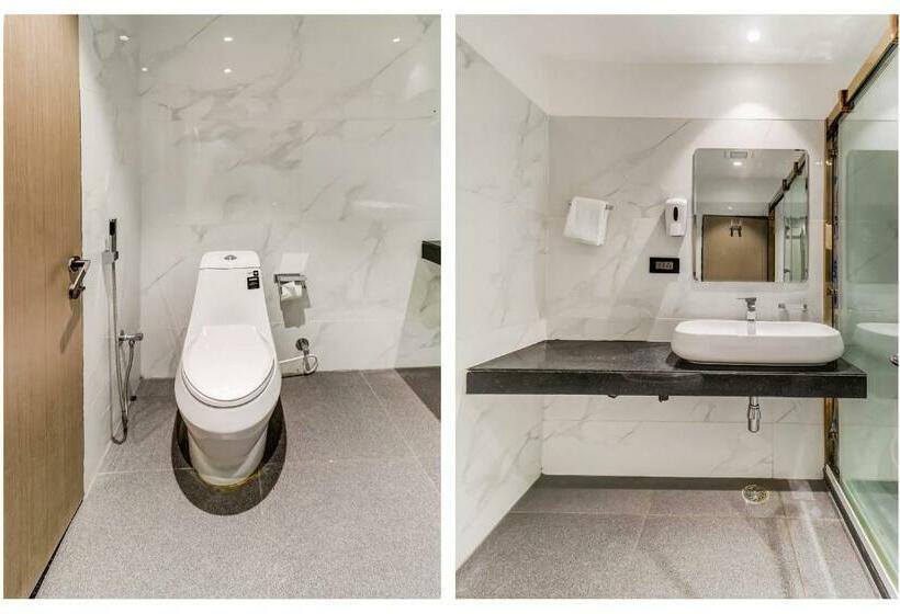 호텔 Oyo Townhouse 785 Sree Vinayaka Grand