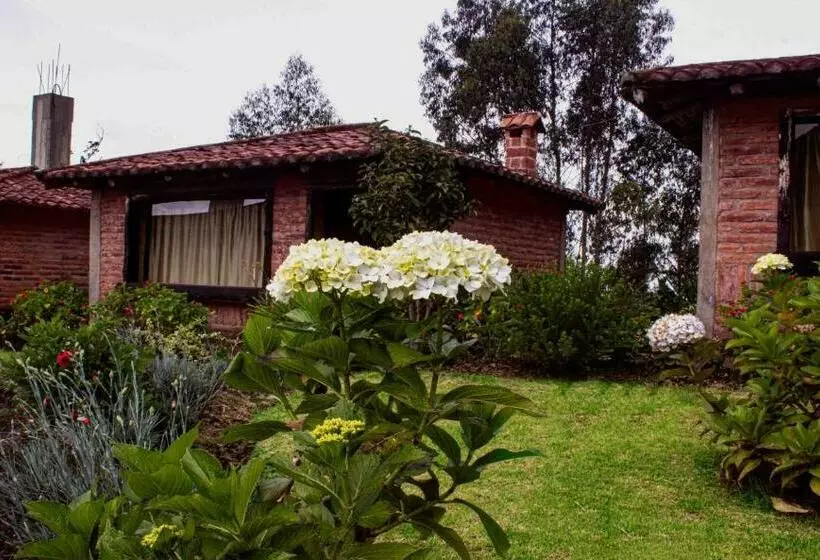 هتل Tuparina Lodge