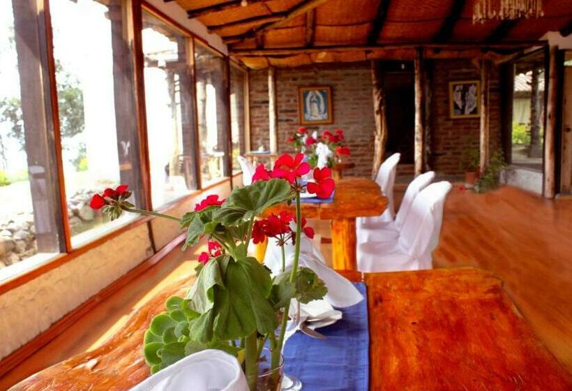 Hotel Tuparina Lodge