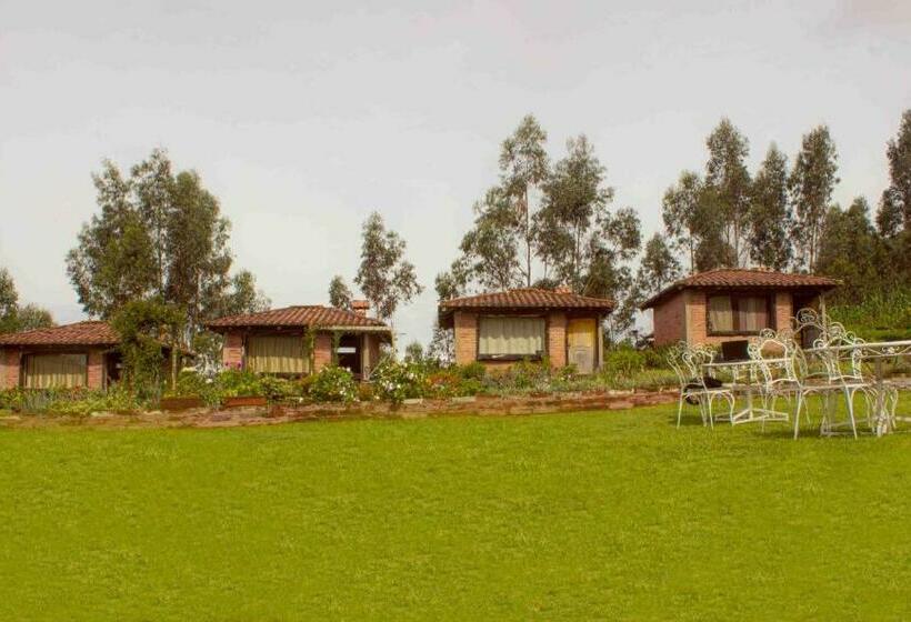 Hotel Tuparina Lodge