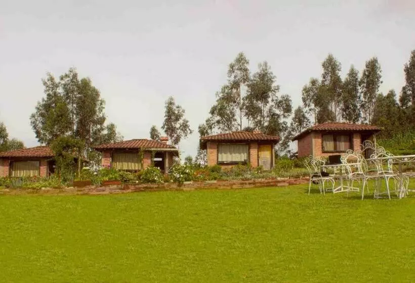 هتل Tuparina Lodge