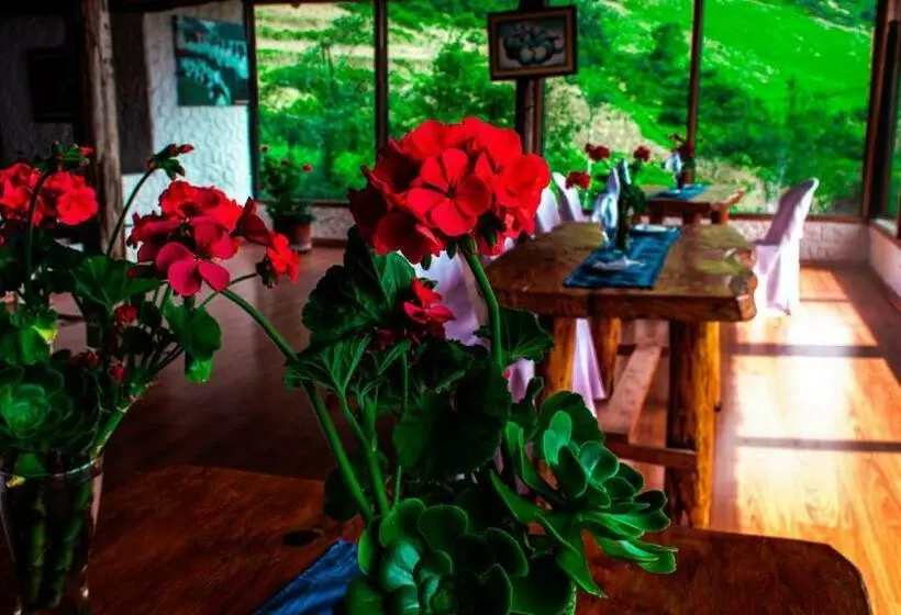 هتل Tuparina Lodge