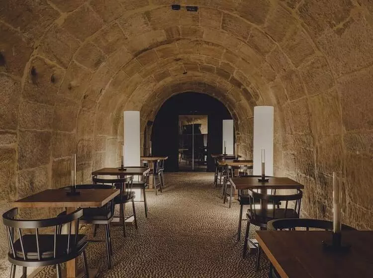 ホテル Santa Maria Briones