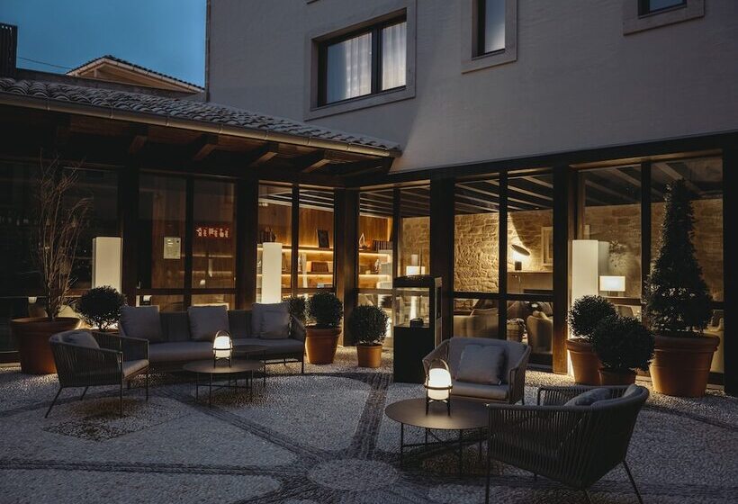 酒店 Santa Maria Briones