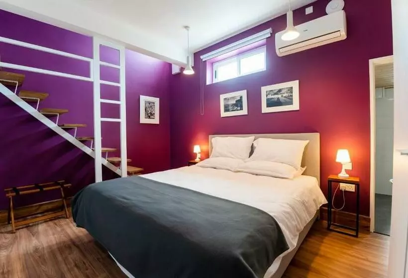 پانسیون Monreal Boutique Townhouse   R024rm6