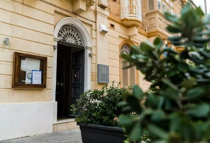 پانسیون Monreal Boutique Townhouse   R024rm6