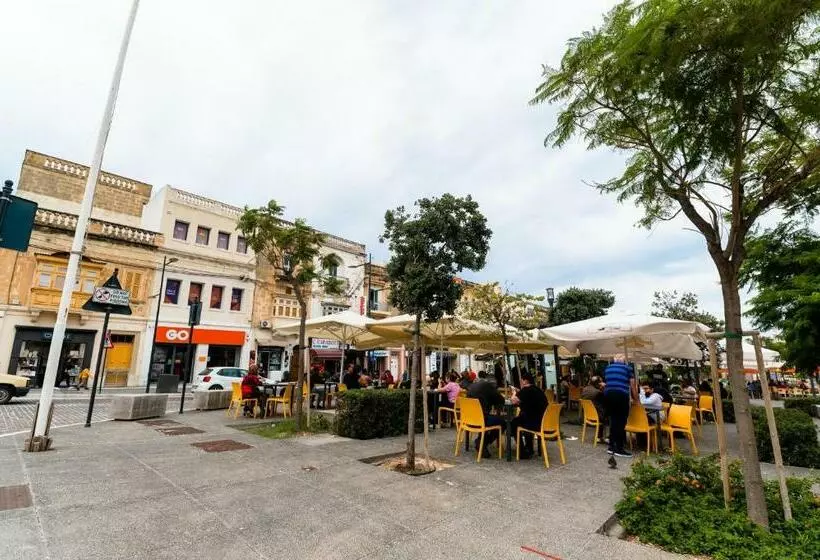 پانسیون Monreal Boutique Townhouse   R024rm6