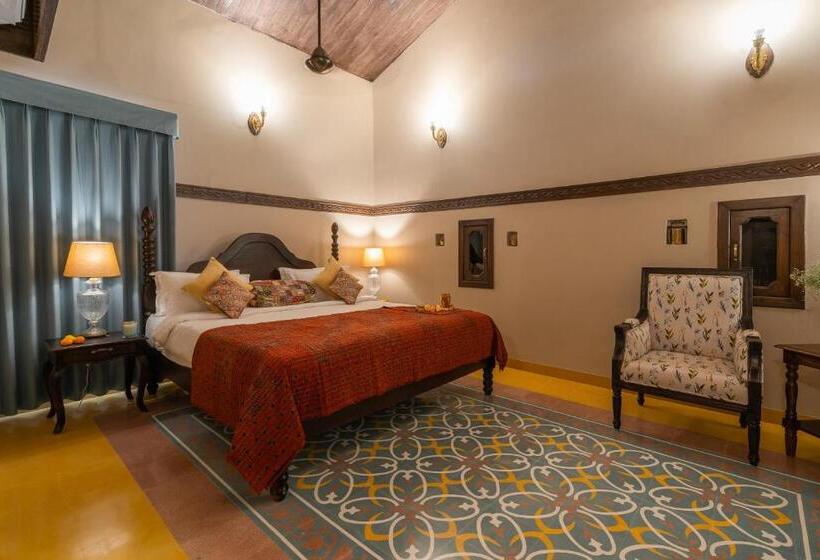 استراحتگاه Tree Of Life Darbargadh Dared