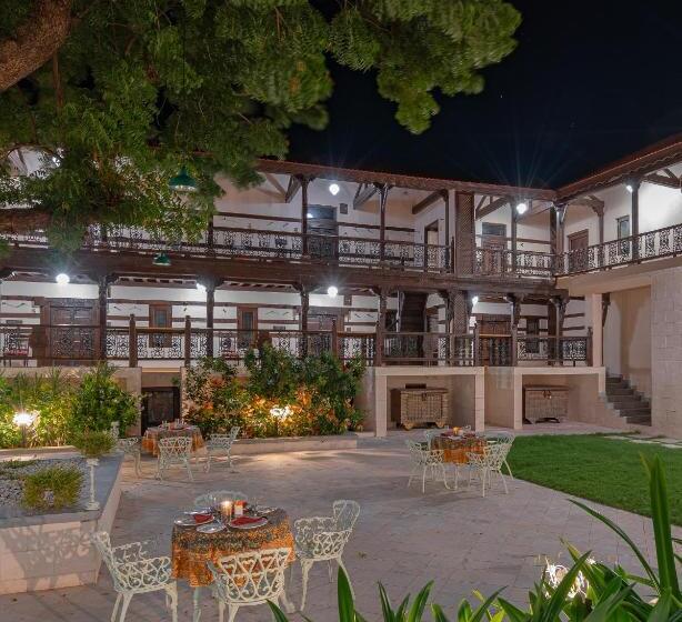 استراحتگاه Tree Of Life Darbargadh Dared