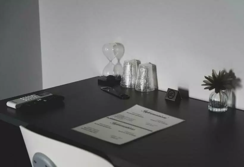 ベッドアンドブレックファースト Skyline Rooms & Suites