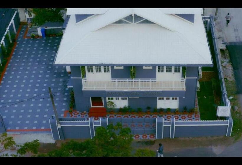 בית מלון כפרי Brooklands Avenue