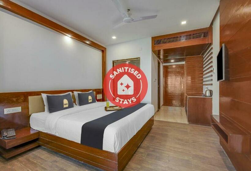 בית מלון כפרי Townhouse Oak 7 Spices