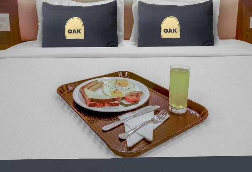 בית מלון כפרי Townhouse Oak 7 Spices