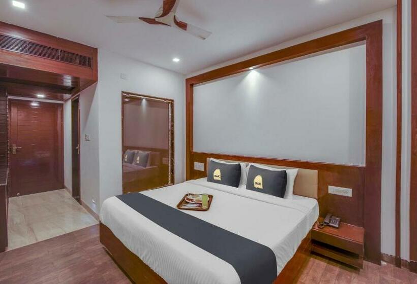 בית מלון כפרי Townhouse Oak 7 Spices