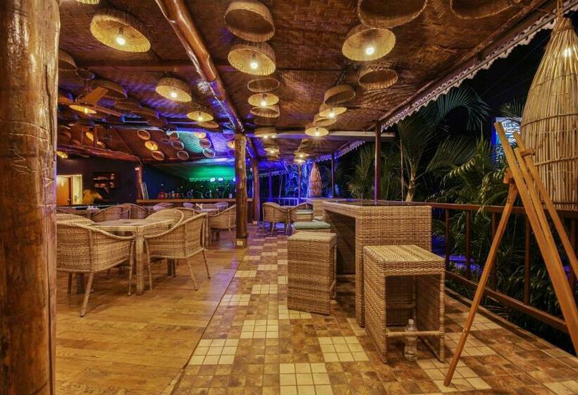 בית מלון כפרי Townhouse Oak 7 Spices