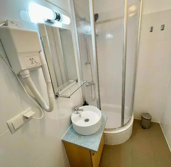 پانسیون Casa Benke Ház