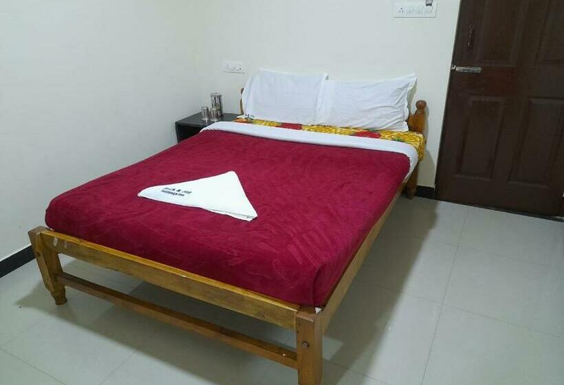 בית מלון כפרי Jack N Jill Holidays Inn