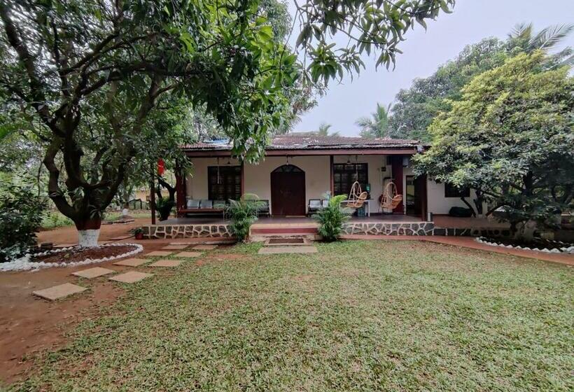 בית מלון כפרי Misty Courtyard By Spicy Mango