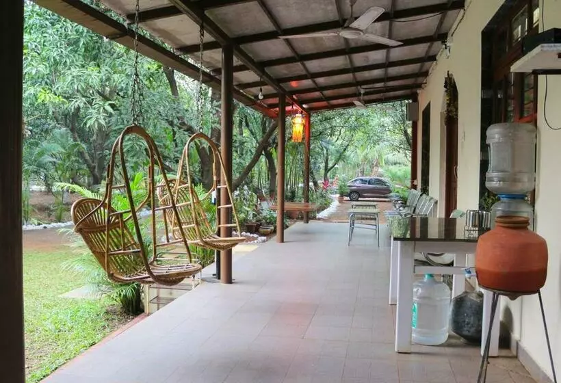Hotelli Misty Courtyard By Spicy Mango
