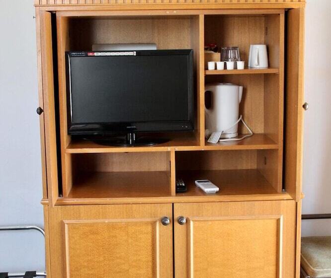 Vandenberg Hotel Forbes