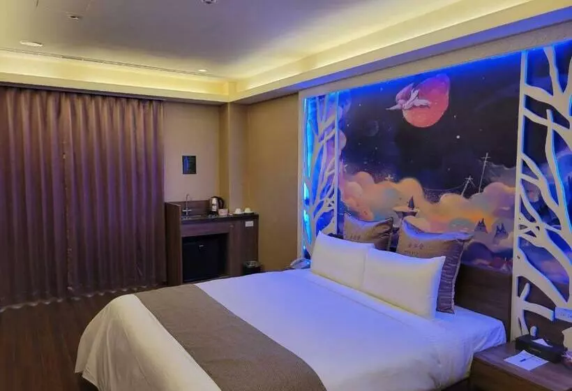 تختخواب و صبحانه Golden Sands Motel