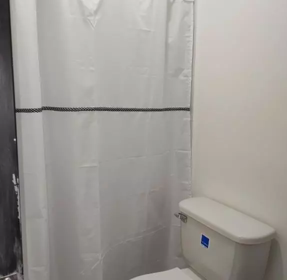 ホテル Black & White