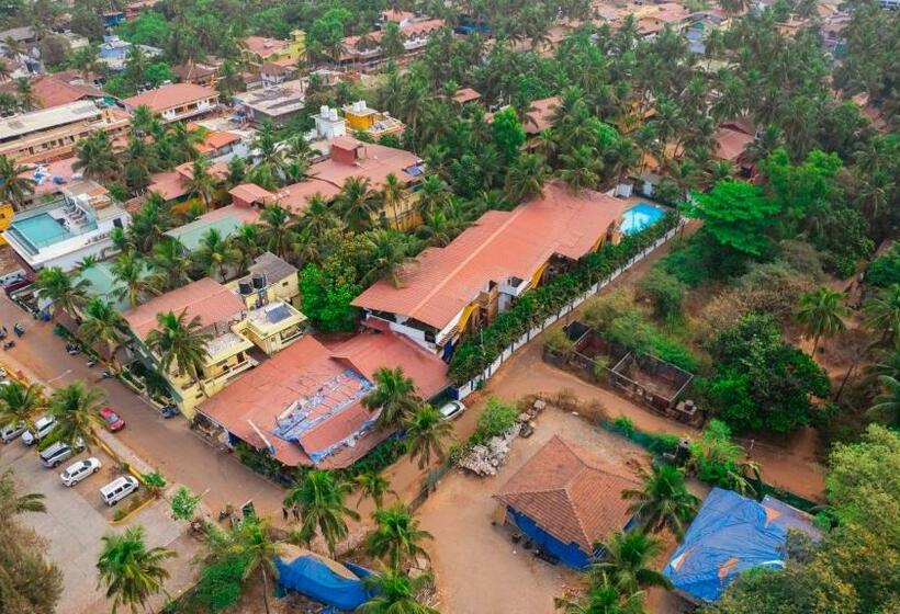 Hotel Bluebell Beach Resort Candolim