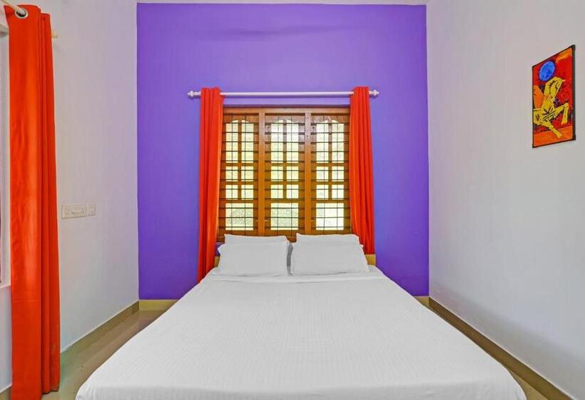 هتل Capital O Pop Tavern Kazhakkottam