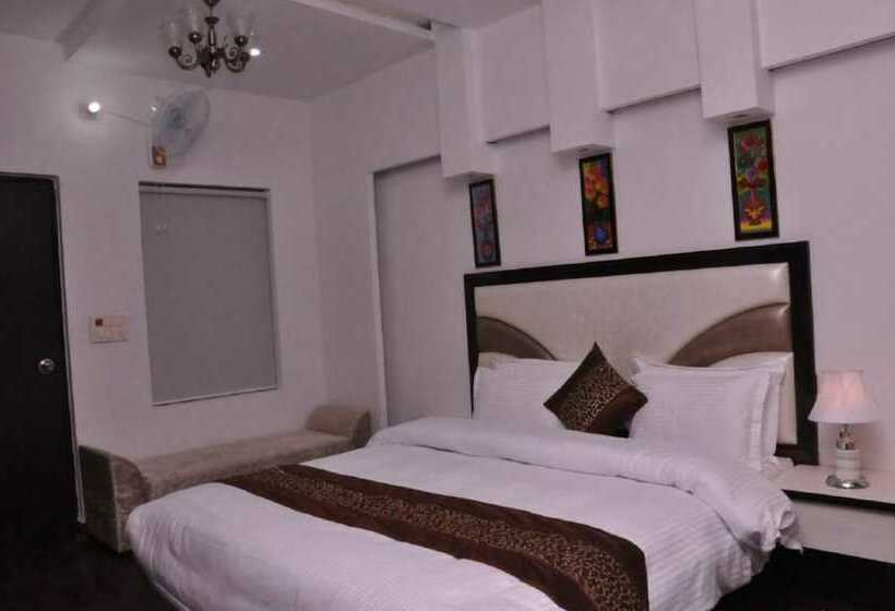 酒店 The Mirage Palace