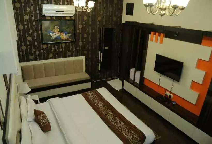 هتل The Mirage Palace