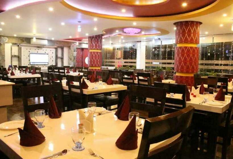 酒店 The Mirage Palace