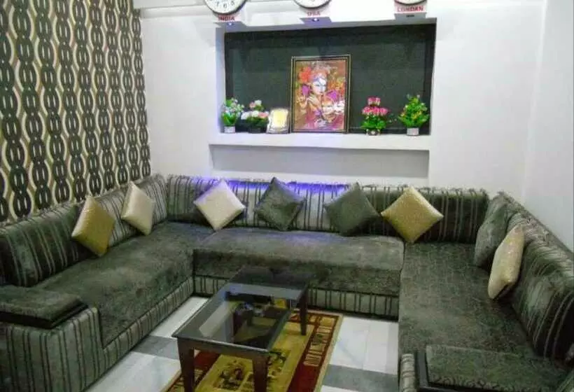 هتل The Mirage Palace