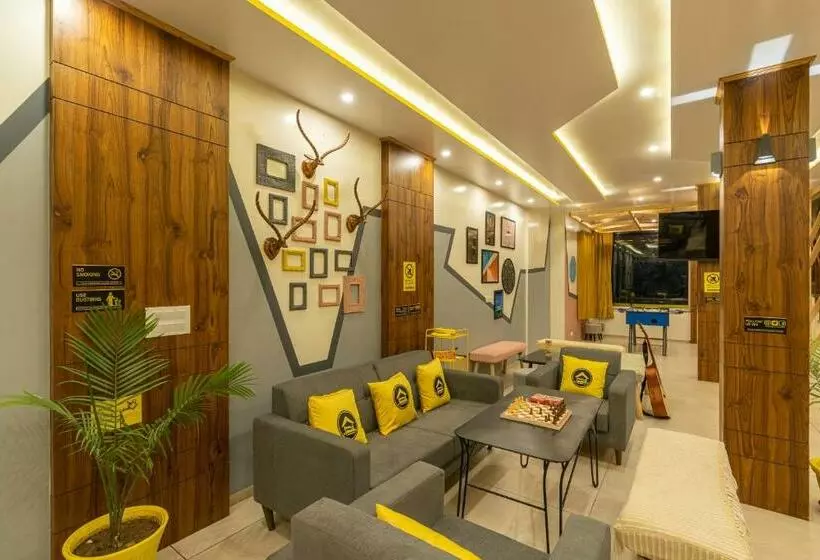 The Hosteller Kufri, Shimla