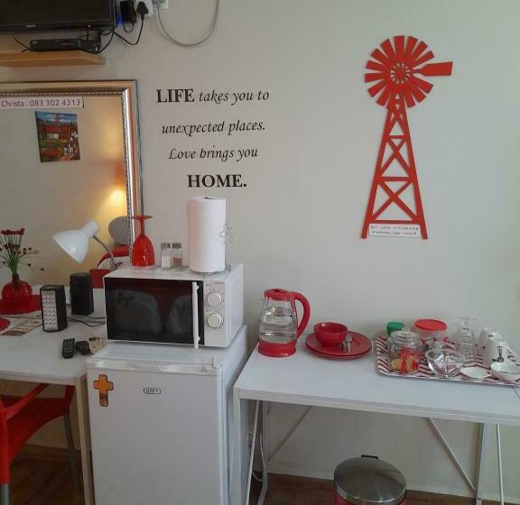 تختخواب و صبحانه Die Rooi Windpomp