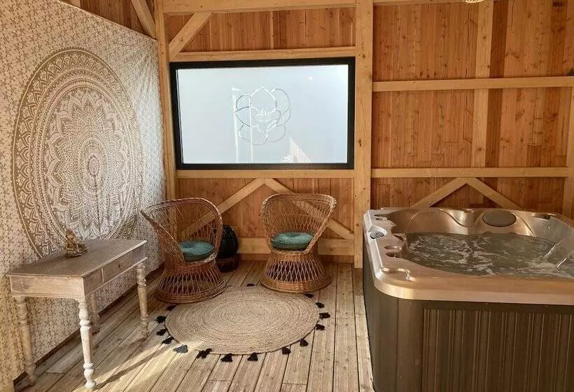 Aamiaismajoitus (B&B) Le Parc Du Magnolia