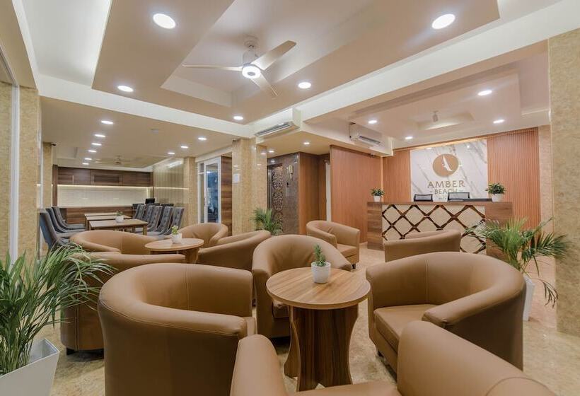 هتل Amber Beach