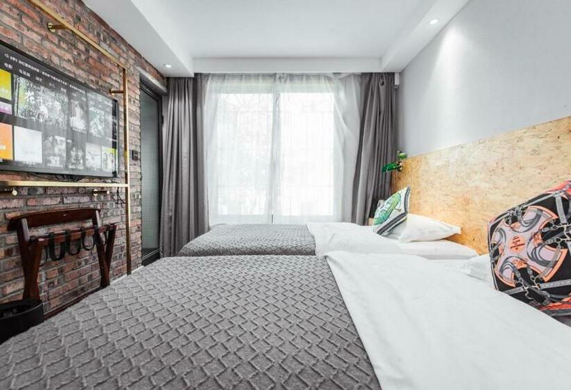 בית מלון כפרי Floral Putuo Mountain Yinsu