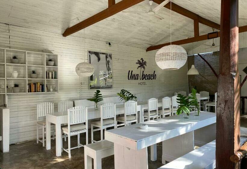 Una Beach Hotel & Olu Cafe