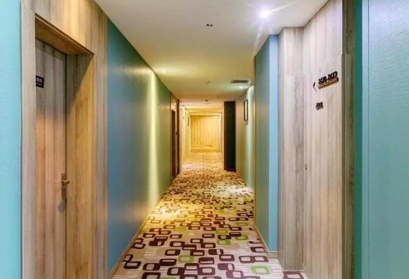 Vyluk Hotel Yuncheng Salt Lake Nanfeng Plaza