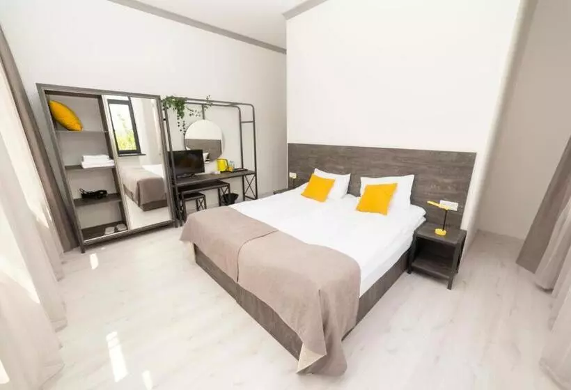 پانسیون Popock Goris